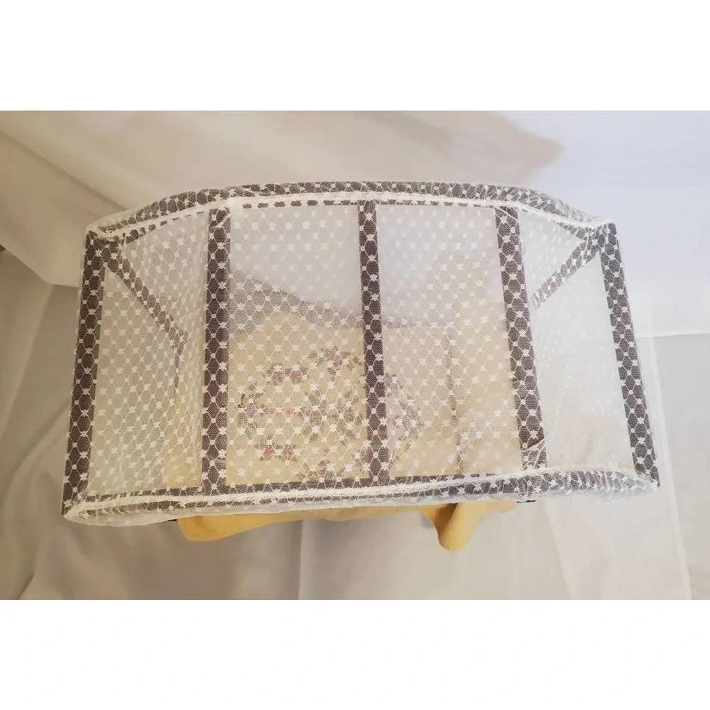 American girl caroline bed good condition